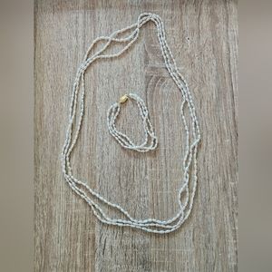 Vintage Women's White Shell Three Necklace And Bracelet Set